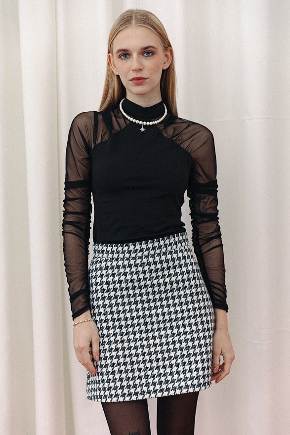 A-line skirt with houndstooth print