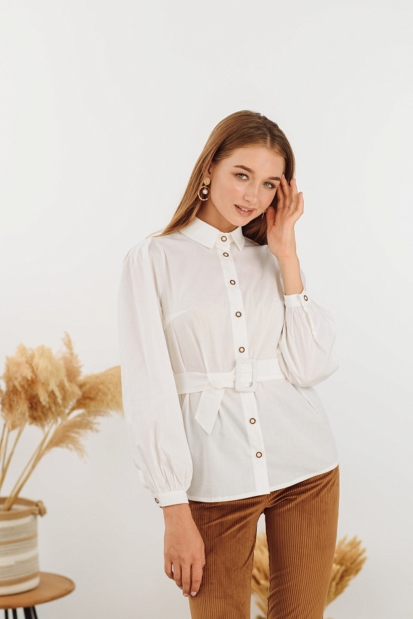 White shirt with belt