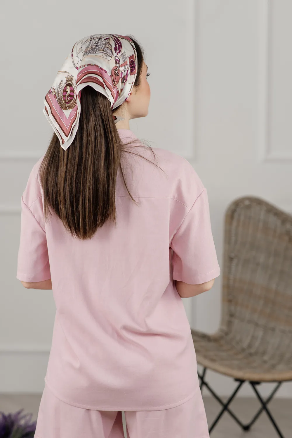 Pink suit with linen shorts