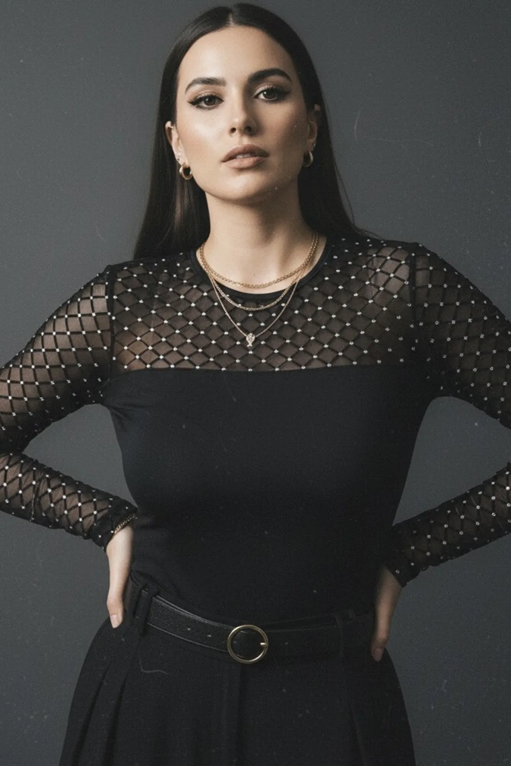 Чорний боді з декольте та блискучою сіткою-флок