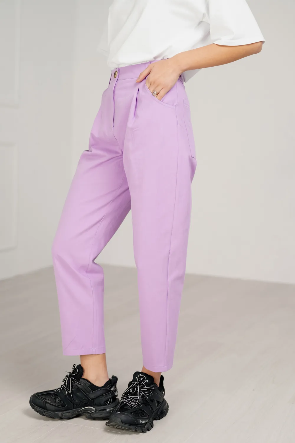 Purple slouchy jeans