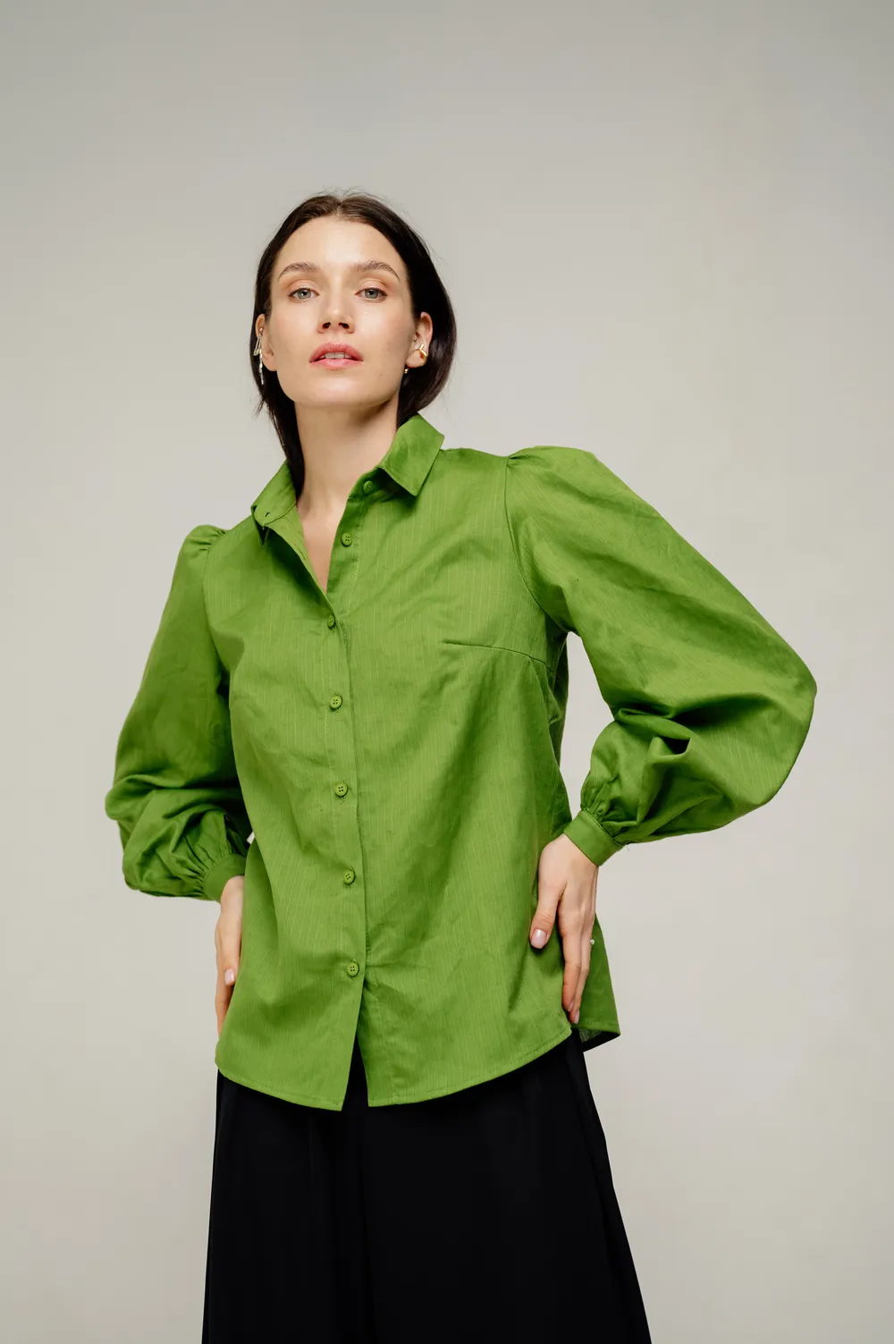 Green straight fit shirt